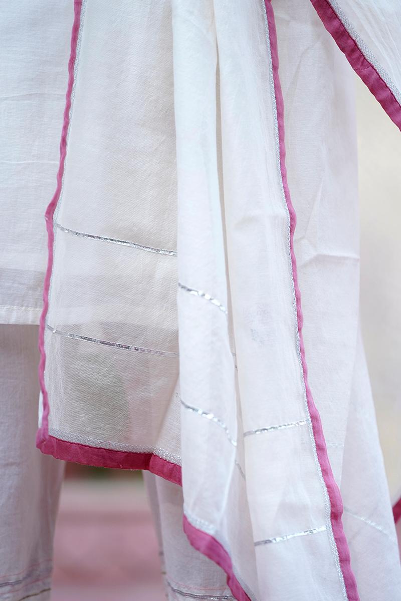 White Embroidered Chanderi Dupatta