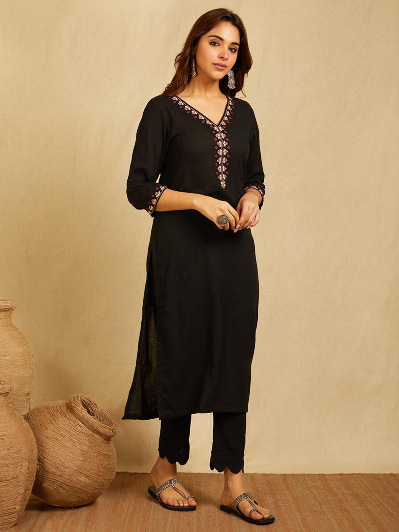 Black V-neck multi color embroidered Kurta with pants and contrast Burgundy dupatta