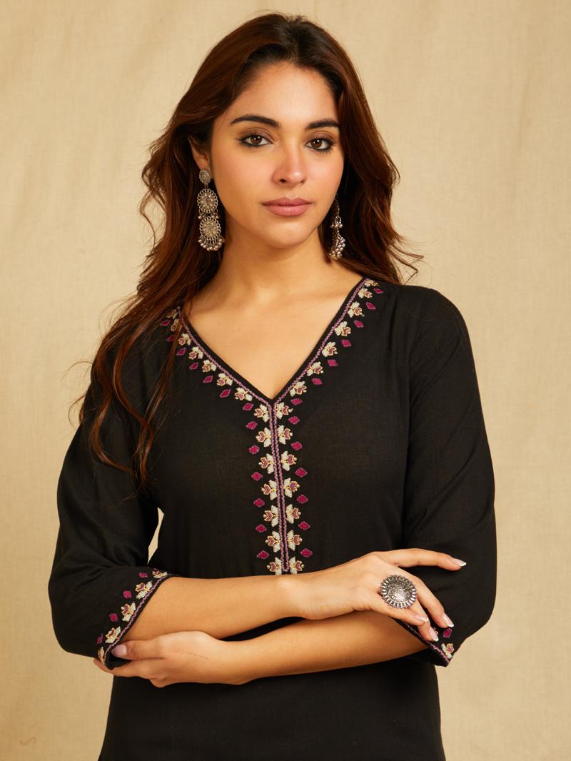 Black V-neck multi color embroidered Kurta with pants and contrast Burgundy dupatta