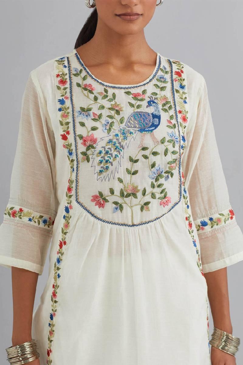 Off White Embroidered Chanderi Kurta