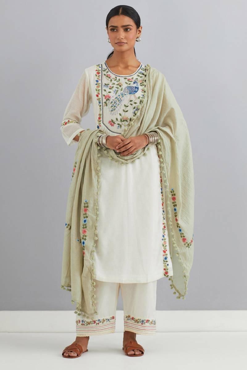 Off White Embroidered Chanderi Kurta