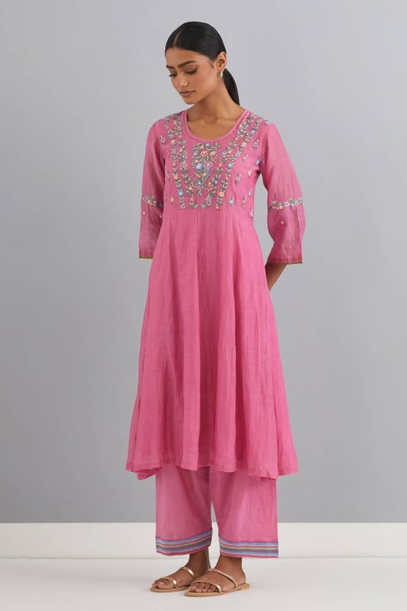 Powder Pink Embroidered Chanderi Kurta Set of 3