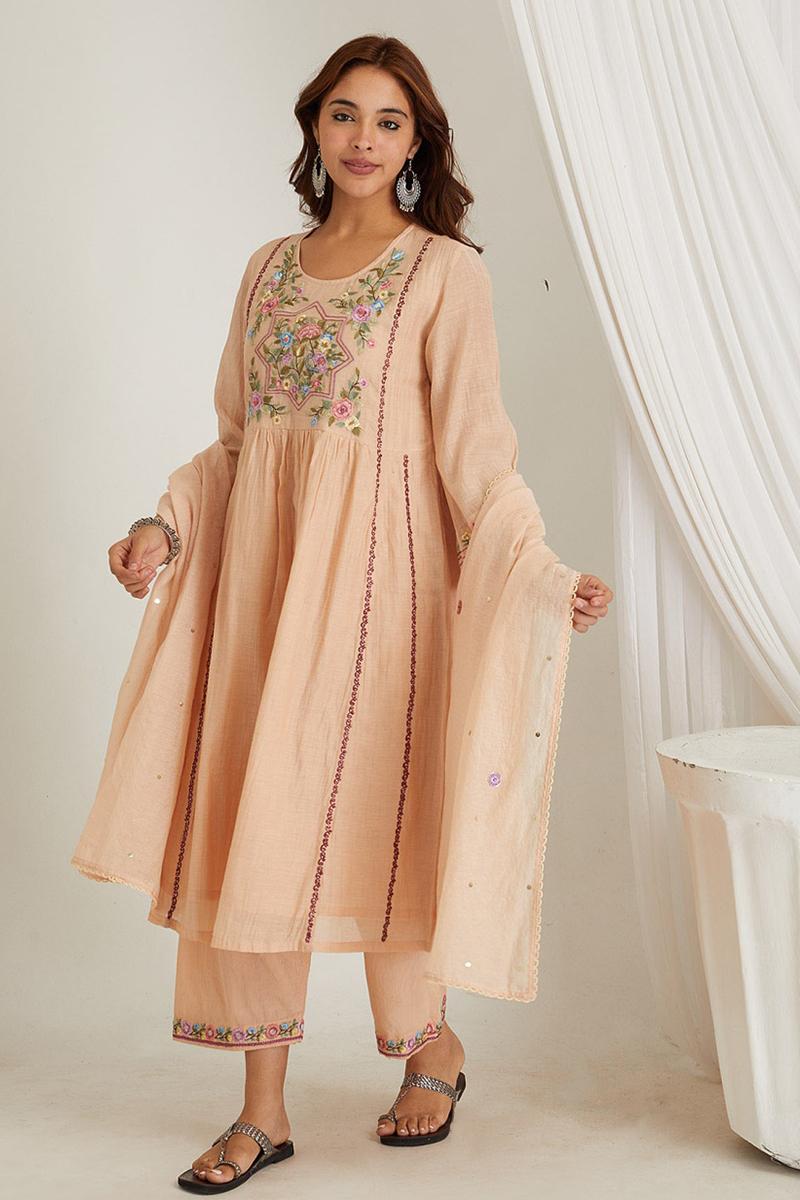 Stone Embroidered Chanderi Kurta