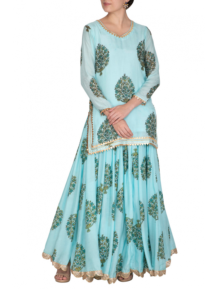 short kurti design for long skirt